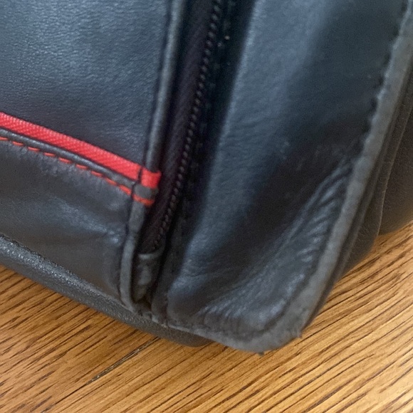 Targus Briefcase - Picture 8 of 13